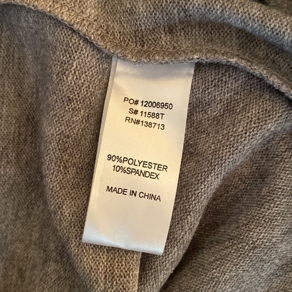 Doe & Rae grey sweatshirt poncho - Picture 4 of 4